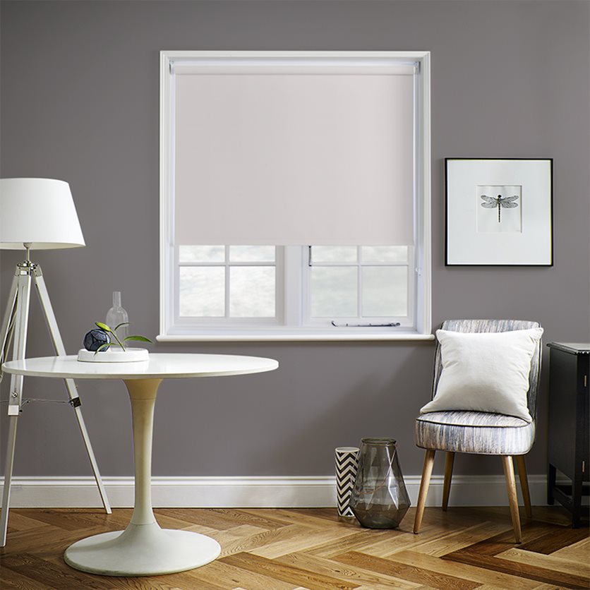 Roller Blackout Plain Cream 100 x 180 CM.